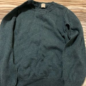 Greenish Greyish long sleeve size {6/7}